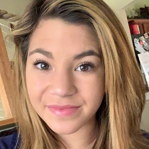 Meet your Posher, Julianne